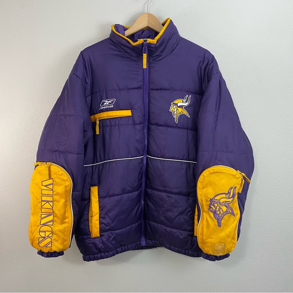 Reebok NFL Minnesota Vikings Purple and Gold Puffer Coat Size Large